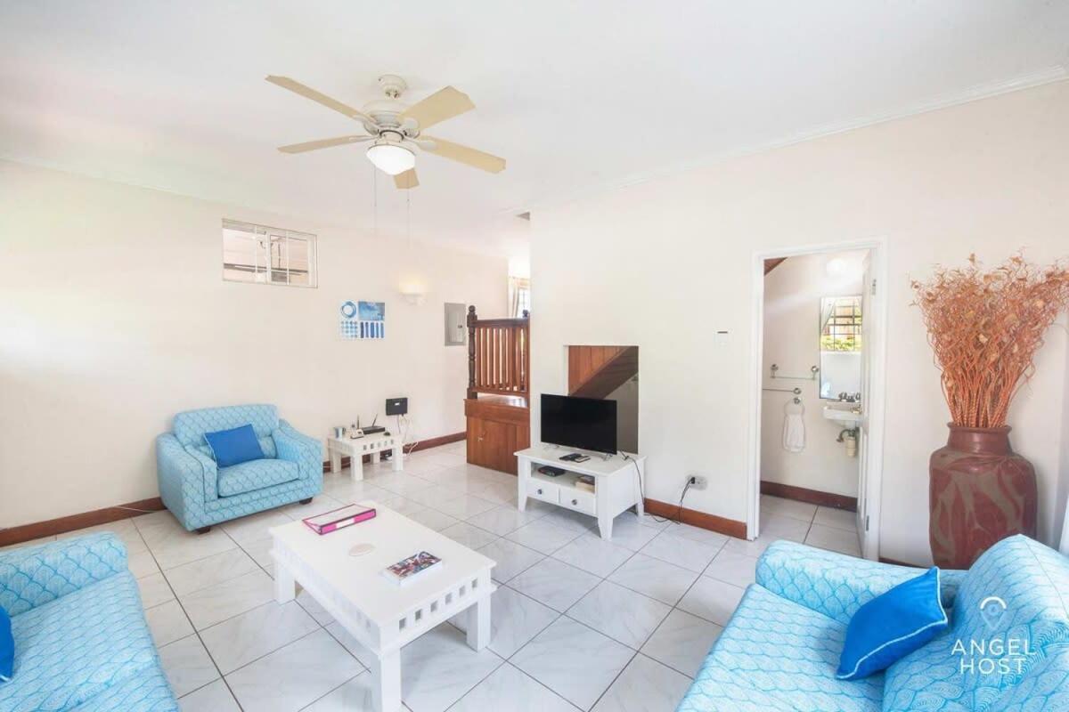 2-Story Townhome With Private Pool, Ideal For Group! Christ Church Zewnętrze zdjęcie