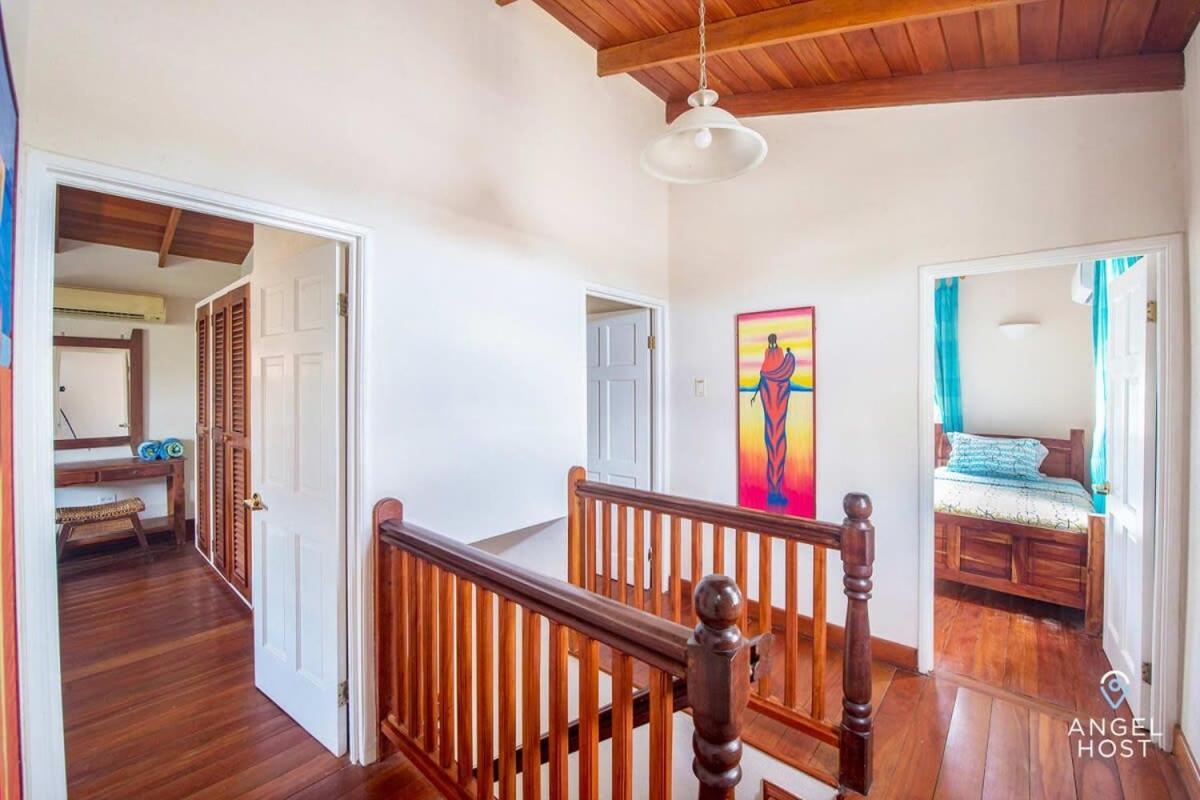 2-Story Townhome With Private Pool, Ideal For Group! Christ Church Zewnętrze zdjęcie